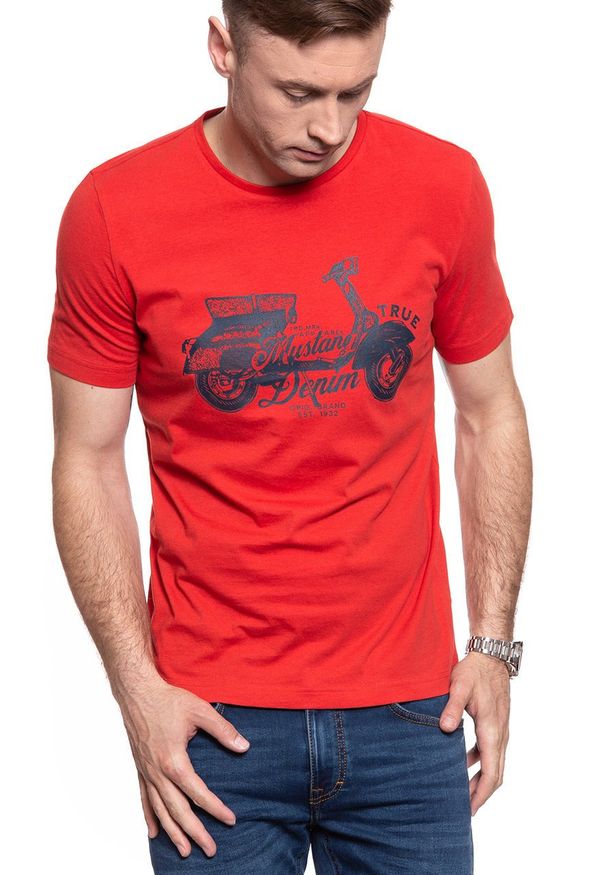 Mustang - MĘSKI T-SHIRT MUSTANG ALEX C PRINT 1008962 7179. Wzór: nadruk