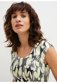 bonprix - Sukienka ołówkowa z nadrukiem. Kolor: biały. Wzór: nadruk. Typ sukienki: ołówkowe #2