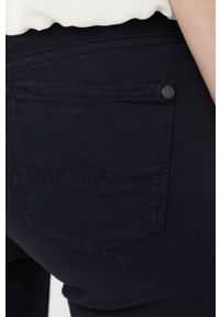 Pepe Jeans spodnie Soho damskie kolor czarny dopasowane medium waist. Kolor: czarny. Materiał: materiał