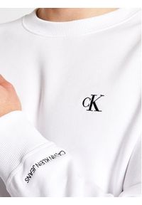Calvin Klein Jeans Bluza Embroidered Logo J30J314536 Biały Regular Fit. Kolor: biały. Materiał: syntetyk #4