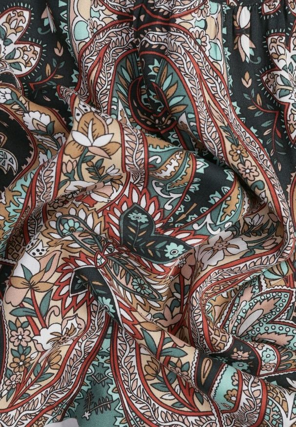 Renee - Beżowo-Czarna Spódnica z Wiskozy Ozdobiona Motywem Paisley Ellivae. Okazja: na co dzień. Kolor: beżowy. Materiał: wiskoza. Wzór: paisley, aplikacja. Styl: casual, elegancki