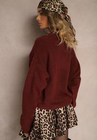 Renee - Bordowy Casualowy Sweter z Wełną Sassilae. Okazja: na co dzień. Kolor: czerwony. Materiał: wełna. Styl: casual