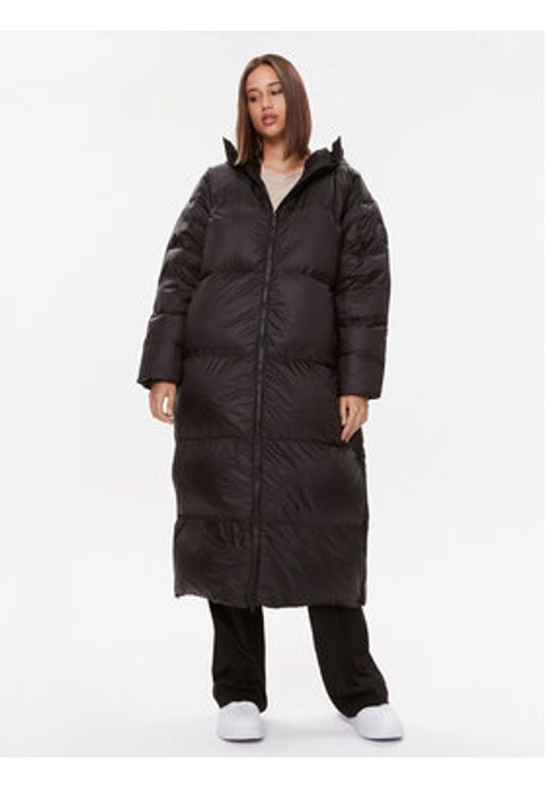 Bomboogie Kurtka puchowa CW 8082 T MNA3 Czarny Regular Fit. Kolor: czarny. Materiał: syntetyk. Sezon: zima