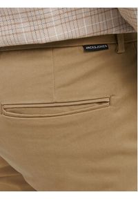 Jack & Jones Chinosy Kane 12268490 Brązowy Regular Fit. Kolor: brązowy. Materiał: bawełna #2