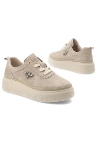 Sneakersy damskie Vinceza, cholewka ze skóry naturalnej zamszowej sznurowany fason, beżowe, 41523. Okazja: na co dzień, na spacer. Zapięcie: sznurówki. Kolor: beżowy. Materiał: skóra, zamsz. Szerokość cholewki: normalna. Wzór: aplikacja. Sport: turystyka piesza #7