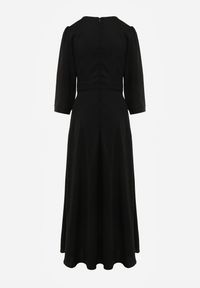 Renee - Czarna Elegancka Sukienka o Kopertowym Kroju Zdobiona Aplikacją w Talii Zilendra. Kolor: czarny. Wzór: aplikacja. Typ sukienki: kopertowe. Styl: elegancki #7