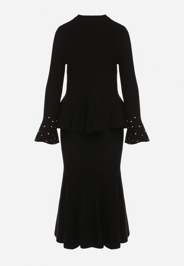 Born2be - Czarny Dzianinowy Komplet z Wiskozą Spódnica i Sweter z Baskinką i Cyrkoniami Neora. Kolor: czarny. Materiał: dzianina, wiskoza