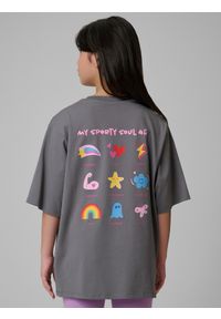 4f - 4F T-shirt loose z nadrukiem dziewczęcy - szary 158/164 (12-14 lat). Okazja: na uczelnię, na co dzień, na spacer. Kolor: szary. Materiał: materiał, bawełna, skóra, dzianina. Wzór: nadruk. Sezon: lato. Styl: casual #1