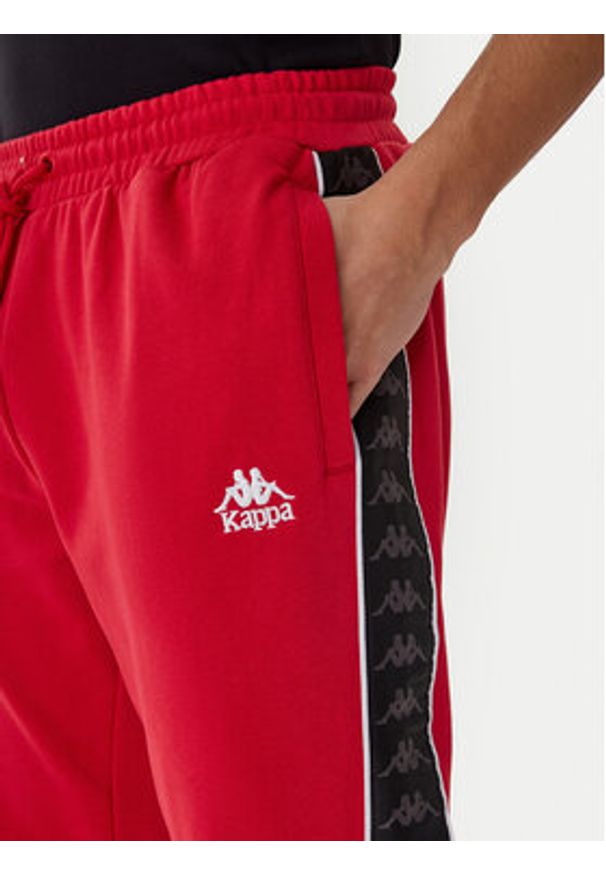 Kappa Spodnie dresowe Banda Alanz 3 321Y8FW Czerwony Comfort Fit. Kolor: czerwony. Materiał: bawełna