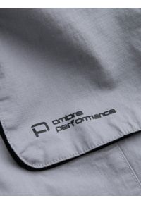 Ombre Clothing - Spodnie męskie JOGGERY z odstającymi i zapinanymi kieszeniami cargo - jasnoszare V8 - Rozmiar: M. Kolor: szary. Materiał: guma, tkanina, elastan, bawełna. Wzór: nadruk #7