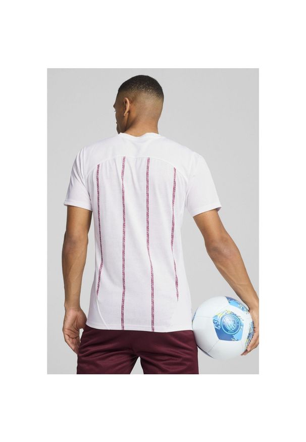 Puma - Koszulka przedmeczowa Manchester City 2024/25. Kolor: biały, czerwony, wielokolorowy. Wzór: nadruk
