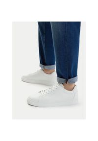 GANT - Sneakersy Gant. Kolor: biały #1