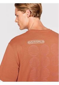 Adidas - adidas T-Shirt Graphic Ozworld HL9232 Pomarańczowy Relaxed Fit. Kolor: pomarańczowy. Materiał: bawełna #4