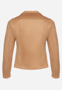 Born2be - Beżowa Kurtka Ramoneska z Imitacji Zamszu z Asymetrycznym Suwakiem Maisen. Kolekcja: plus size. Kolor: beżowy. Materiał: zamsz #4