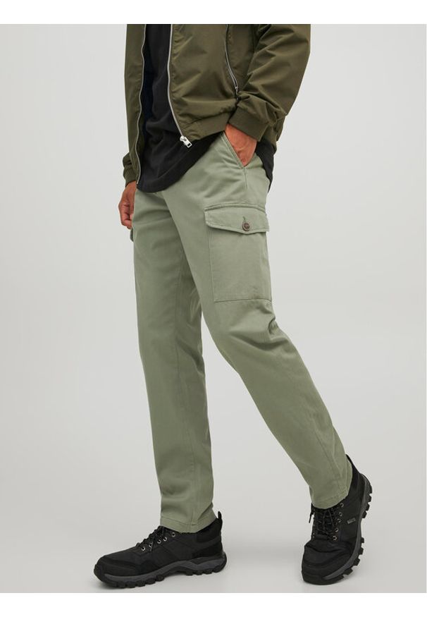 Jack & Jones Spodnie materiałowe Ollie 12224001 Zielony Regular Fit. Kolor: zielony. Materiał: bawełna