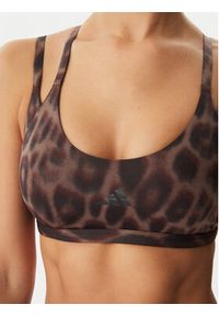 Adidas - adidas Biustonosz sportowy Optime Leopard Strappy KF5702 Brązowy. Kolor: brązowy. Materiał: syntetyk #2