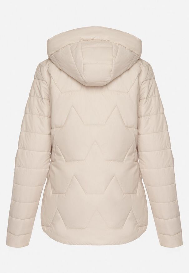 Born2be - Ciemnobeżowa Pikowana Kurtka z Odpinanym Kapturem Noridi. Okazja: na co dzień. Kolor: beżowy. Materiał: jeans. Styl: klasyczny, casual, elegancki