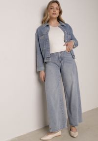 Born2be - Niebieskie Szerokie Jeansy z Bawełną i Wiskozą Zdobione Przeszyciami Harida. Stan: podwyższony. Kolor: niebieski. Wzór: aplikacja. Styl: elegancki, klasyczny #1