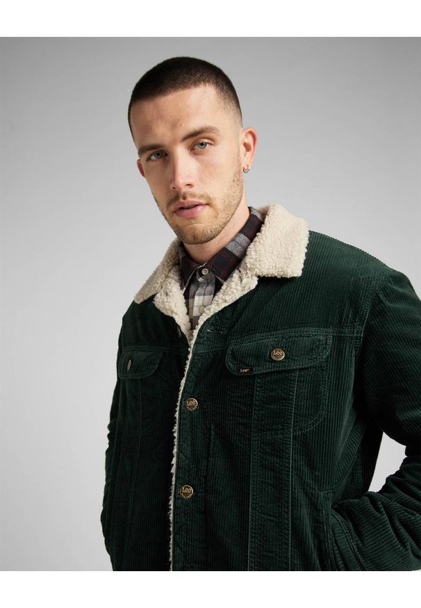 Lee - LEE SHERPA JACKET MĘSKA KURTKA SZTRUKSOWA SZTRUKS KELP L87AQEIN 112321556. Materiał: sztruks