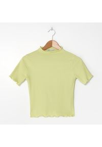 House - Koszulka ze stójką - Zielony. Typ kołnierza: kołnierzyk stójkowy. Kolor: zielony #1