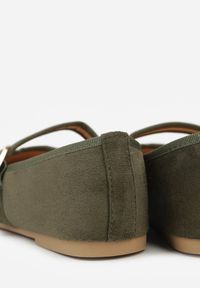 Renee - Zielone Balerinki Mary Jane z Klamrą Zaurg. Okazja: na co dzień. Zapięcie: klamry. Kolor: zielony. Materiał: jeans. Styl: klasyczny, casual, elegancki #5