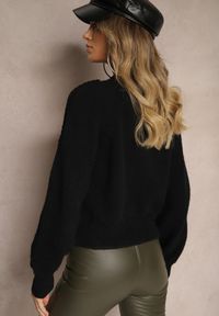 Renee - Czarny Sweter z Wiskozą i Splotem w Stylu Warkocz z Półgolfem Sinithia. Kolor: czarny. Materiał: wiskoza. Wzór: ze splotem. Sezon: zima