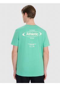 4f - 4F T-shirt regular z nadrukiem męski - zielony M. Okazja: na co dzień. Kolor: zielony. Materiał: bawełna, materiał, jersey. Długość rękawa: krótki rękaw. Długość: krótkie. Wzór: nadruk. Styl: klasyczny, sportowy, casual