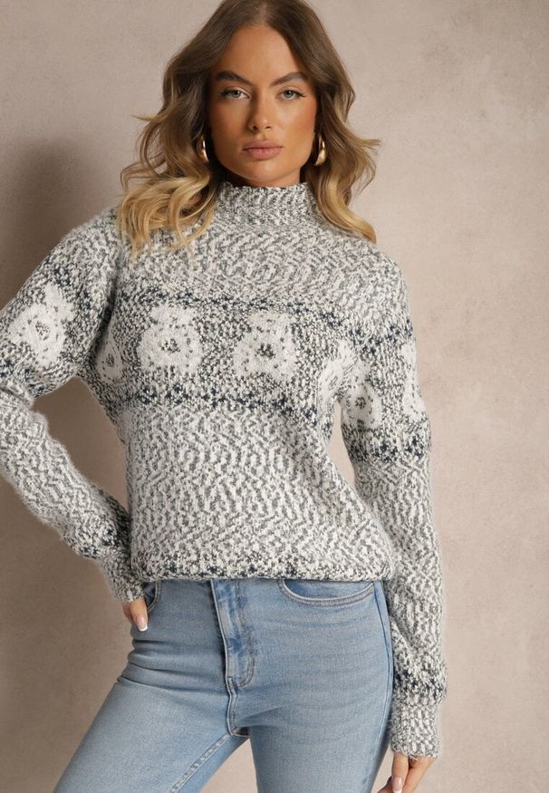 Renee - Ciemnoszary Sweter z Wełną Ozdobiony Misiami i Ściągaczami Selirina. Okazja: na co dzień. Kolor: szary. Materiał: wełna. Wzór: aplikacja. Styl: casual