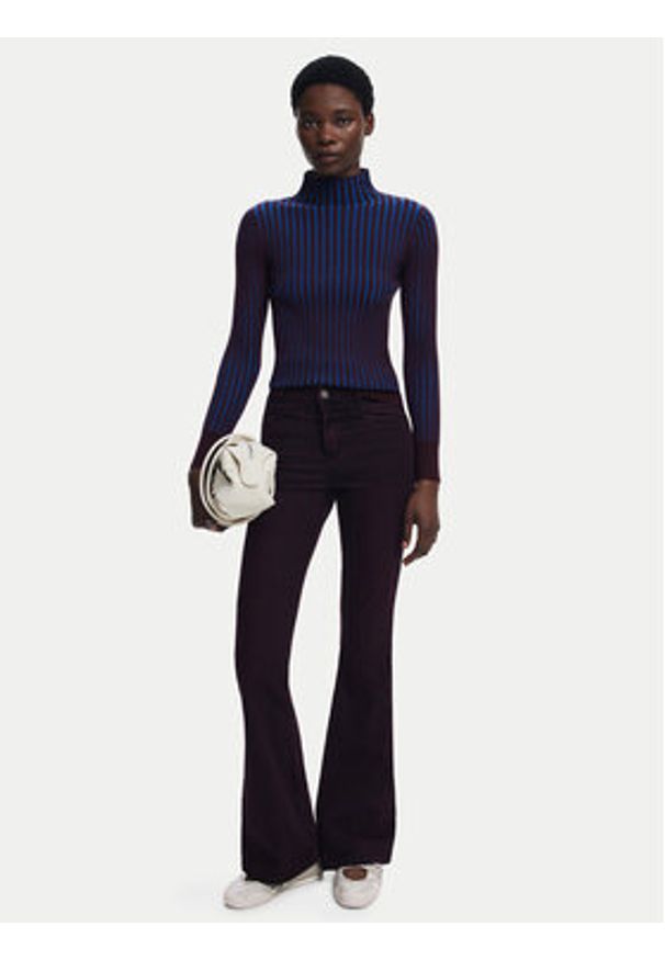 Desigual Golf Barrow 25WWJF18 Niebieski Slim Fit. Typ kołnierza: golf. Kolor: niebieski. Materiał: syntetyk