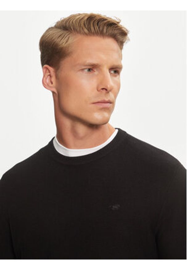 Mustang Sweter Elliot 1014688 Czarny Regular Fit. Kolor: czarny. Materiał: bawełna
