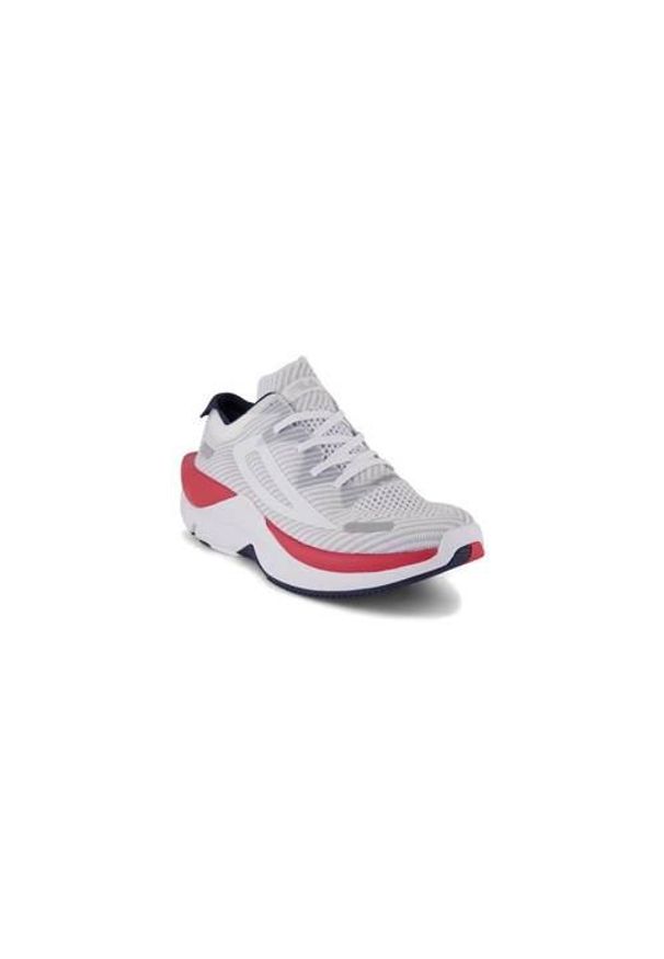 Buty do biegania Fila Shocket. Kolor: biały. Materiał: materiał, syntetyk, tkanina