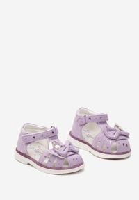 Born2be - Fioletowe Sandały Zapinane na Rzep z Kokardką z Cyrkoniami Valorra. Okazja: na co dzień. Zapięcie: rzepy. Kolor: fioletowy. Styl: młodzieżowy, casual, elegancki