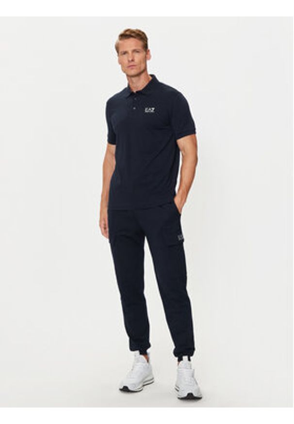 EA7 Emporio Armani Polo 8NPF14 PJVQZ 0562 Granatowy Regular Fit. Typ kołnierza: polo. Kolor: niebieski. Materiał: bawełna