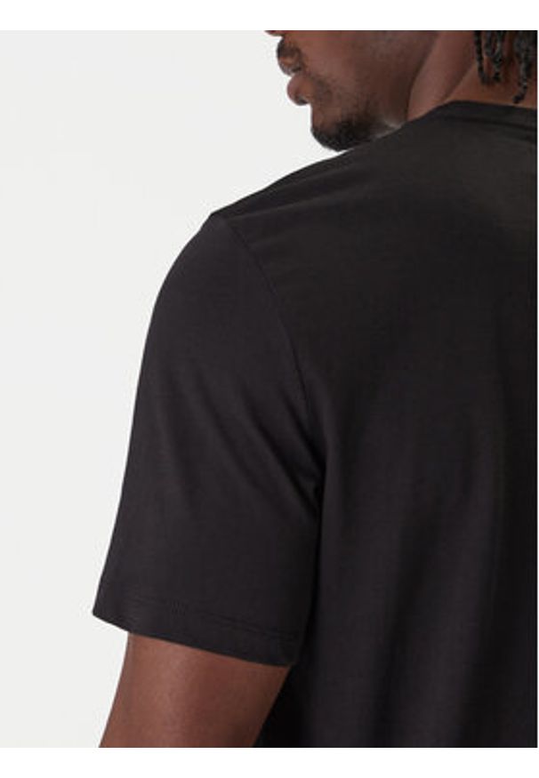 Calvin Klein T-Shirt 30s Graphic LV04RE820G Czarny Regular Fit. Kolor: czarny. Materiał: bawełna
