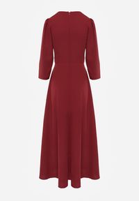 Renee - Bordowa Elegancka Sukienka o Kopertowym Kroju Zdobiona Aplikacją w Talii Zilendra. Kolor: czerwony. Wzór: aplikacja. Typ sukienki: kopertowe. Styl: elegancki #7