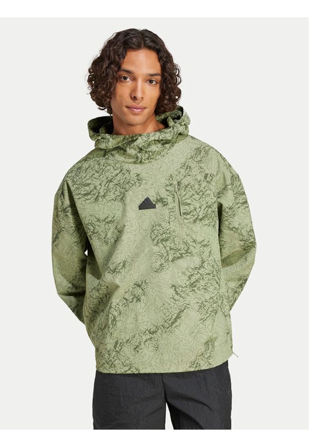 Adidas - adidas Kurtka anorak City Escape IY1517 Zielony Loose Fit. Kolor: zielony. Materiał: syntetyk