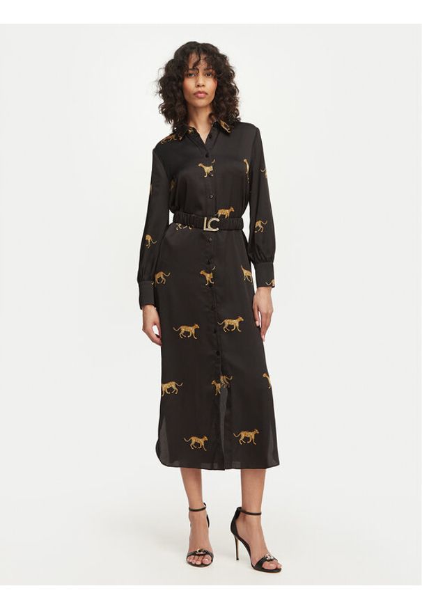 LOLA CASADEMUNT Sukienka koszulowa LS2616091 Czarny Regular Fit. Kolor: czarny. Materiał: syntetyk. Typ sukienki: koszulowe