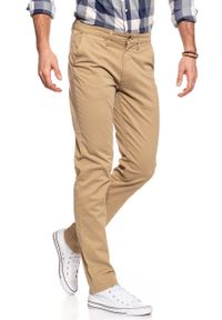 Wrangler - WRANGLER SPODNIE MĘSKIE CHINO GOLDEN SAND W16LRN223. Materiał: materiał #4