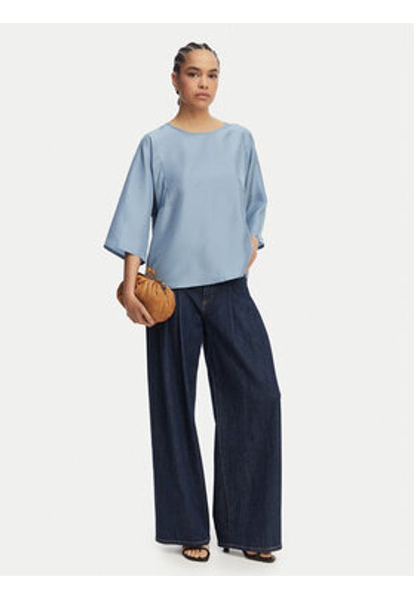 Weekend Max Mara Bluzka Fastoso 2615941032 Niebieski Relaxed Fit. Kolor: niebieski. Materiał: jedwab