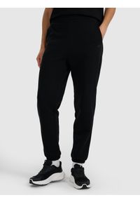 4f - 4F Spodnie dresowe joggery damskie - czarne XL. Kolor: czarny. Materiał: dresówka