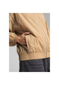 Puma - Damska kurta Style PUMA Warm Beige Brown. Typ kołnierza: kołnierzyk stójkowy. Kolor: wielokolorowy, beżowy, brązowy. Materiał: guma. Wzór: nadruk