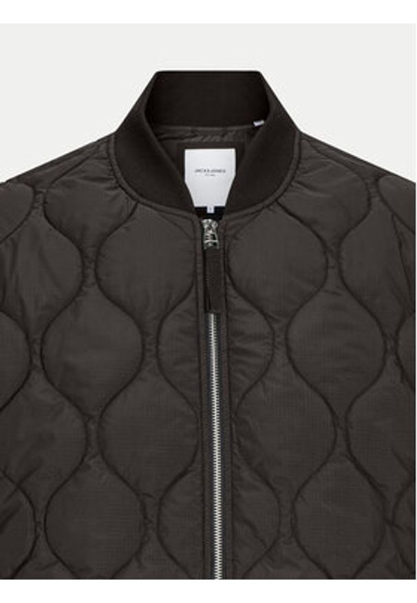 Jack & Jones - Jack&Jones Kamizelka Koda 12258386 Czarny Regular Fit. Kolor: czarny. Materiał: syntetyk