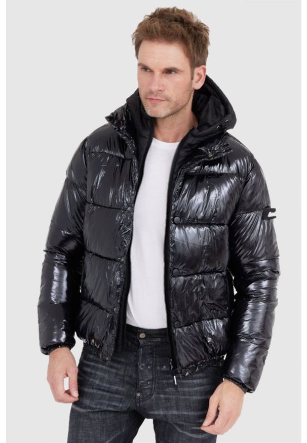 Invicta - INVICTA Czarna męska błyszcząca kurtka puchowa z kapturem, Rozmiar 3XL. Typ kołnierza: kaptur. Kolor: czarny. Materiał: puch