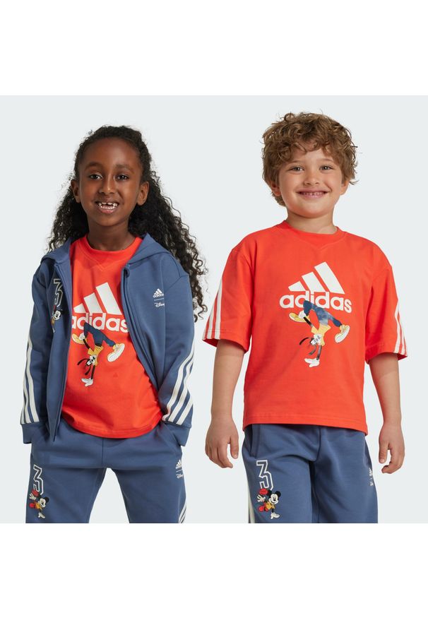 Adidas - Koszulka adidas Disney Mickey Mouse. Kolor: biały, czerwony, wielokolorowy. Wzór: motyw z bajki