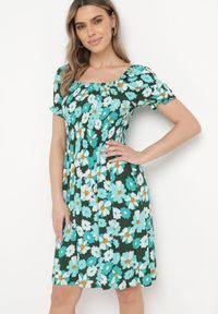 Born2be - Niebiesko-Zielona Wiskozowa Sukienka Midi Rozkloszowana w Kwiatowy Print Acarana. Okazja: na co dzień, na spacer. Typ kołnierza: dekolt kwadratowy. Kolor: niebieski. Wzór: kwiaty, nadruk. Typ sukienki: proste. Materiał: wiskoza. Sezon: lato. Styl: klasyczny, casual, elegancki. Długość: midi #4
