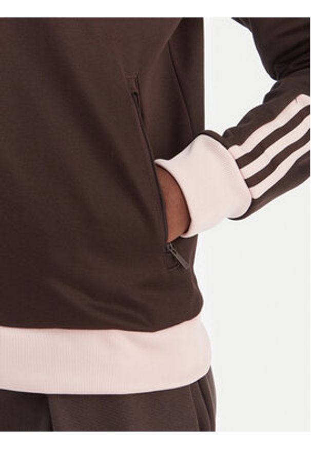 Adidas - adidas Bluza adicolor Classic KD3742 Brązowy Regular Fit. Kolor: brązowy. Materiał: syntetyk