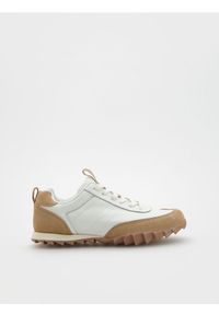 Reserved - Skórzane sneakersy ze wstawkami - biały. Kolor: biały. Materiał: skóra #1