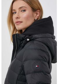 TOMMY HILFIGER - Tommy Hilfiger kurtka puchowa damska kolor czarny przejściowa. Kolor: czarny. Materiał: puch #7