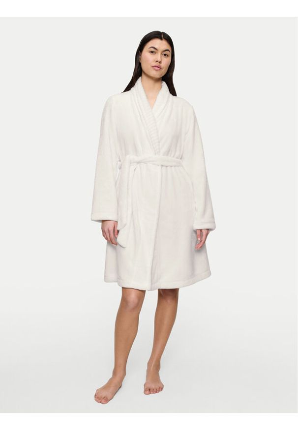 Triumph Szlafrok Robes 10216526 Biały. Kolor: biały. Materiał: syntetyk
