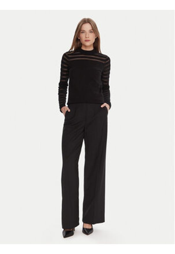 LOLA CASADEMUNT Bluzka LF2511015 Czarny Slim Fit. Kolor: czarny. Materiał: wiskoza